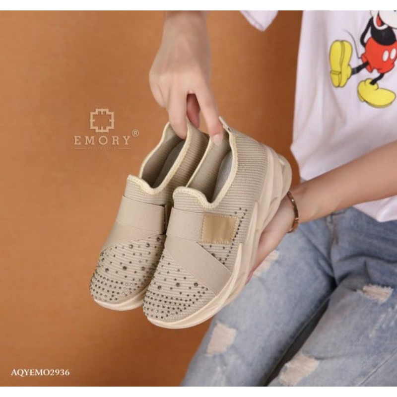 Sepatu wanita Emory Mariska