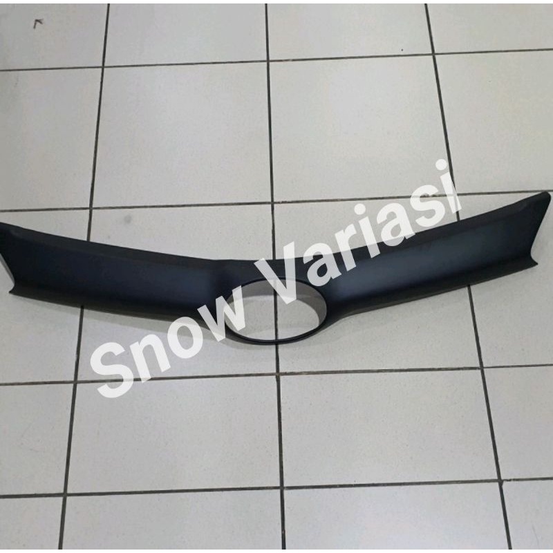 Hood Moulding / List Logo Grand Avanza / Xenia 2015 - 2018 Hitam Black Doff