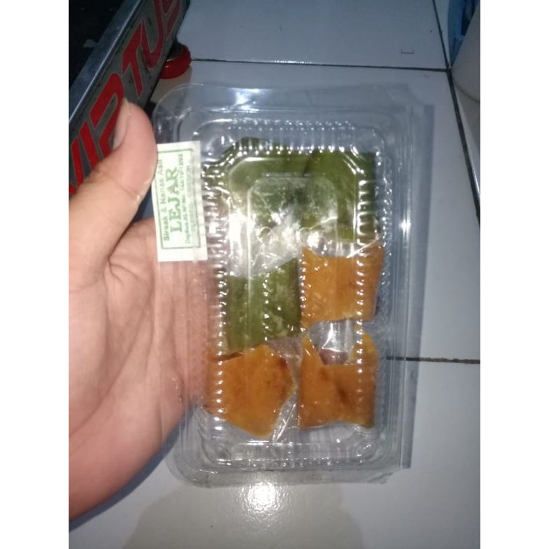 

Dodol Nanas Sirsak Enak Manis Legit Kemasan 100 Gram