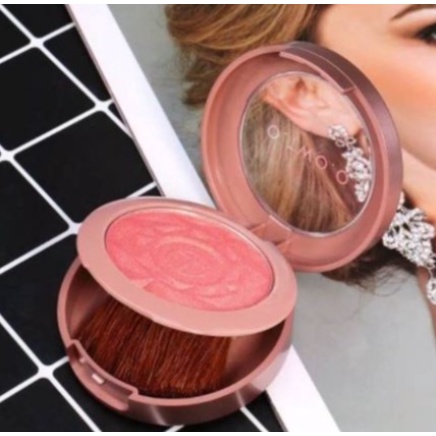 O.TWO.O Face Blusher Powder with Brush CJR 9120