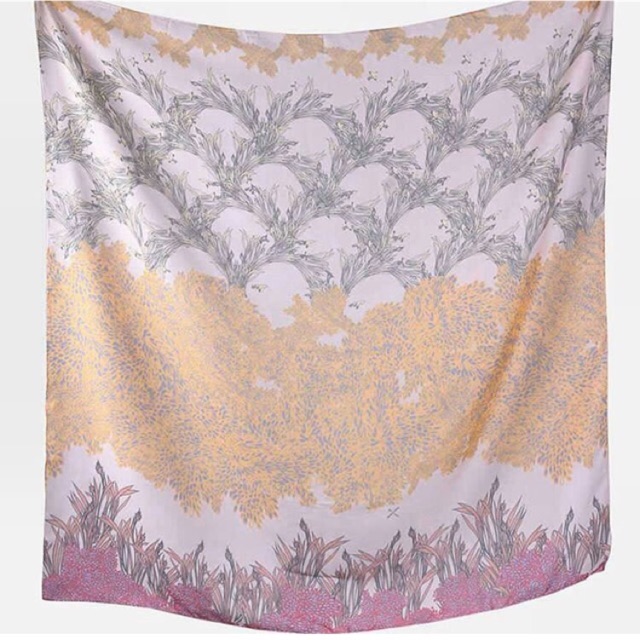 Kaguya Scraf by Riamiranda