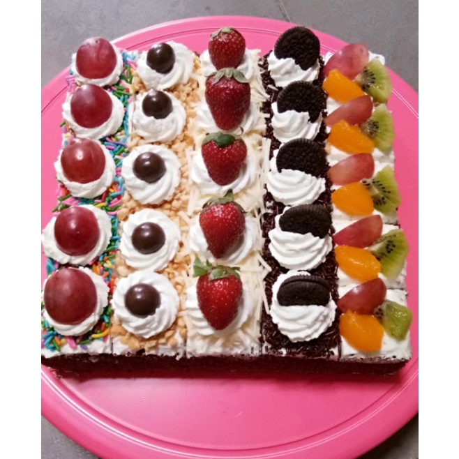 

Cake Potong 20x20cm