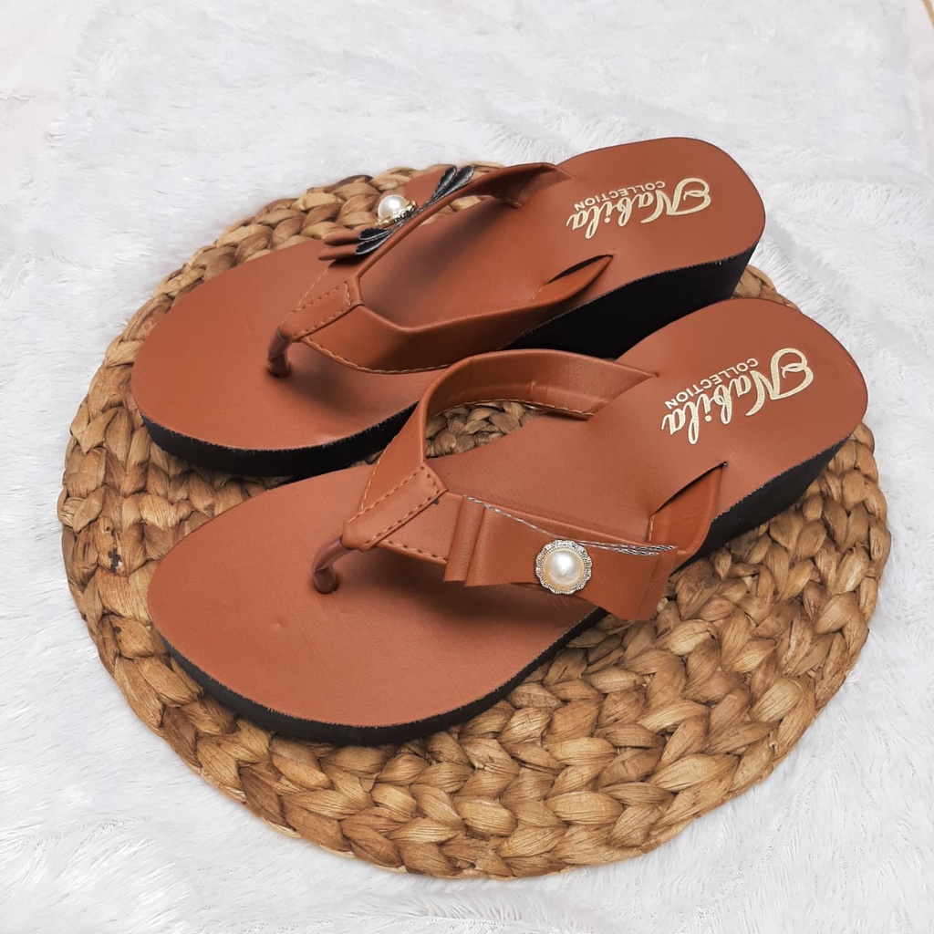 SANDAL WEDGES AC 13 VARIASI MUTIARA