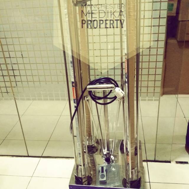 Lampu UV Sterilisasi Ruangan