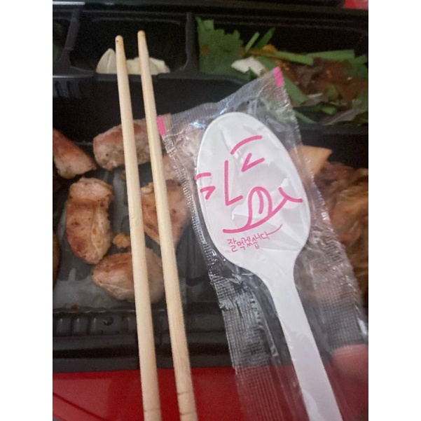 

Snack tradisional pesanan Dewi