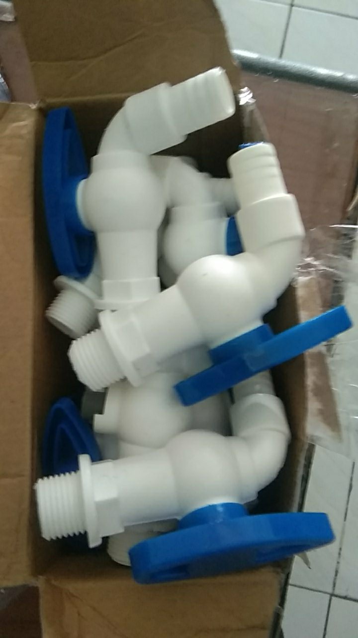 Kran Air Pvc Hpp 1/2 (inch) / Keran Air Tembok Taman