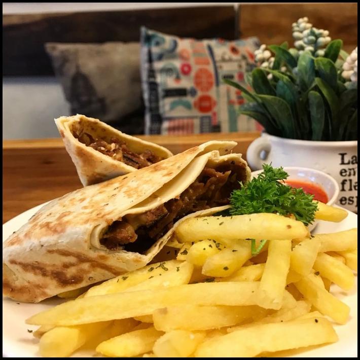 

Kebab Jumbo Frozen ( 1 Pack Isi 5 Pcs )