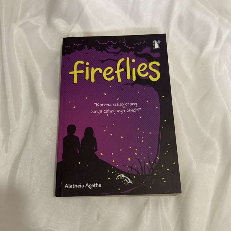

[Preloved] Novel Fireflies - Aletheia Agatha