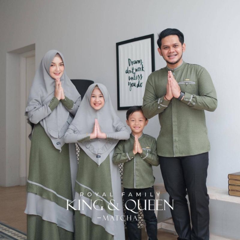 ROYAL FAMILY QUEEN & KING COUPLE SARIMBIT ORI DIENNA GAMIS