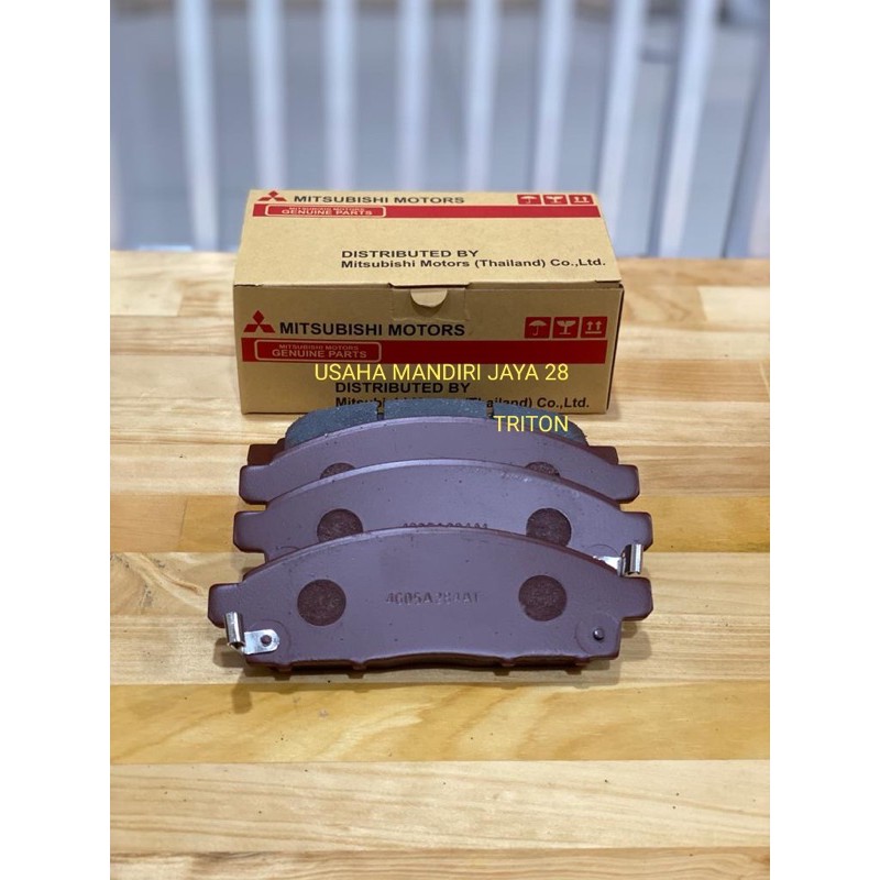 KAMPAS REM DEPAN TRITON PAJERO SPORT BRAKE PAD TRITON 4605A284 COKLAT