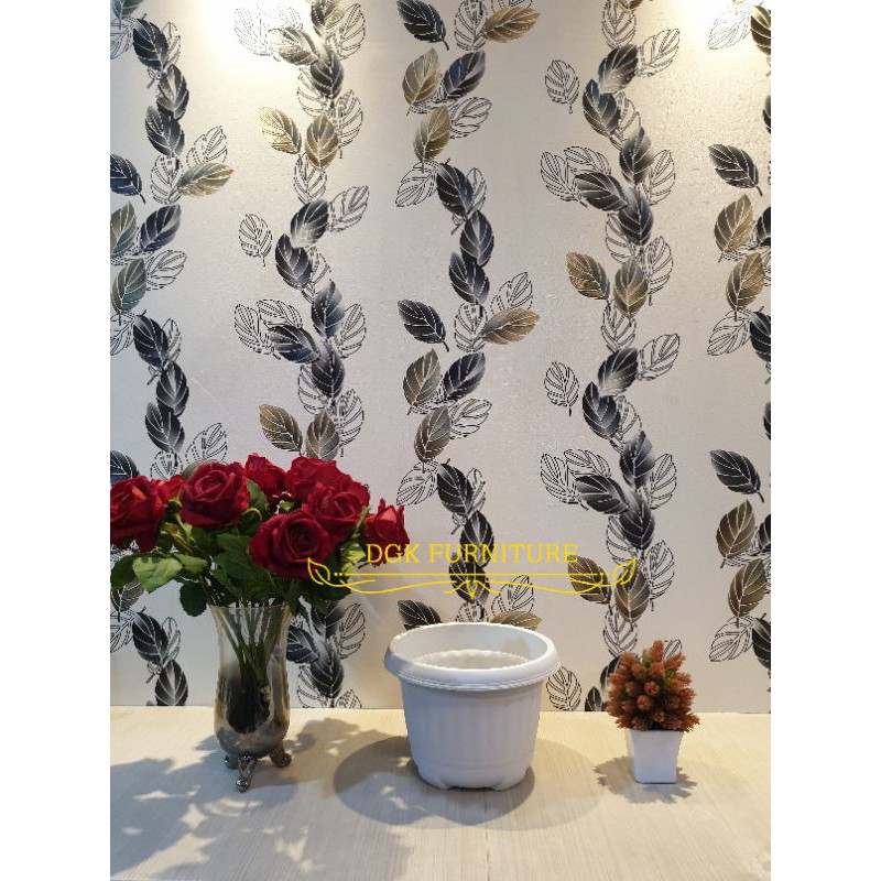 Pot Bunga Bulat Klasik Putih Plastik Diameter 24 cm Murah