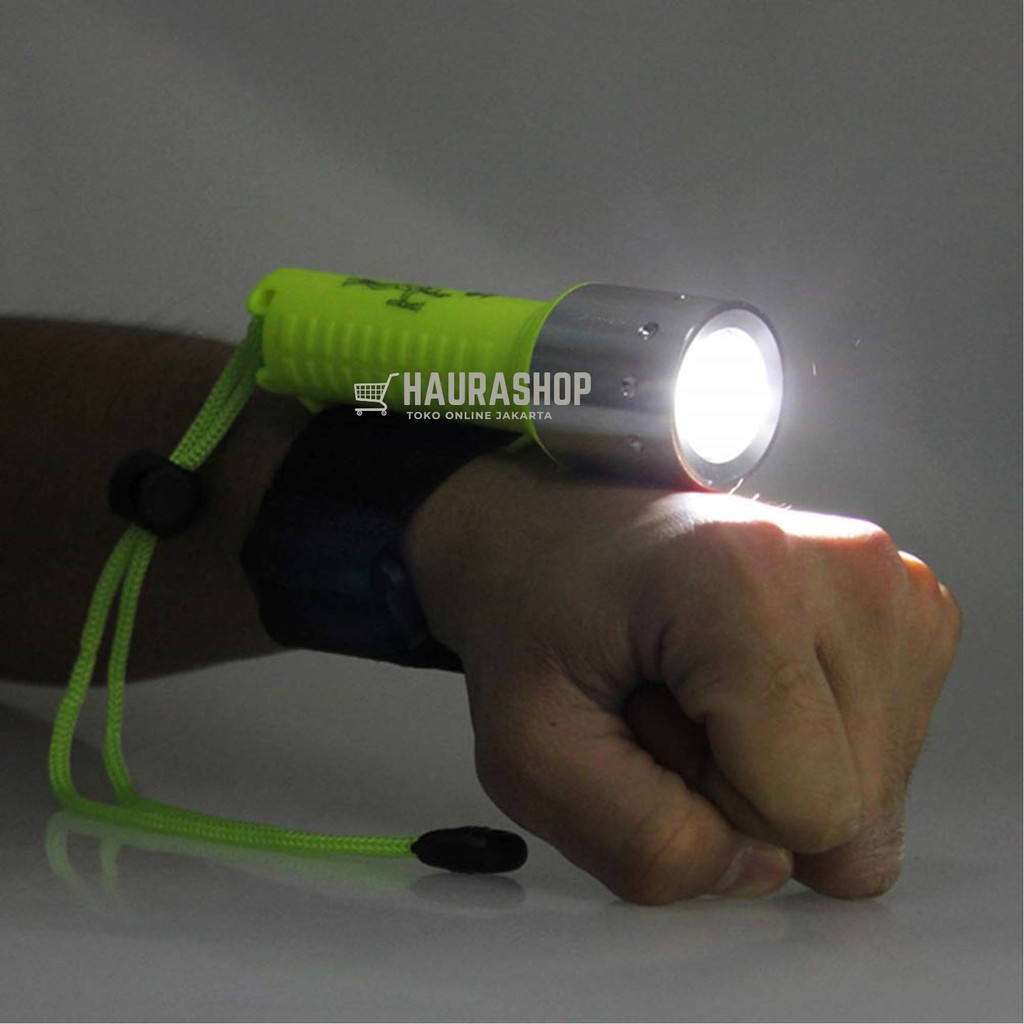 Paket Senter Tangan Selam Diving Air Laut Super Terang Anti Air Cree T6 1 Paket Box Long Da ST-04