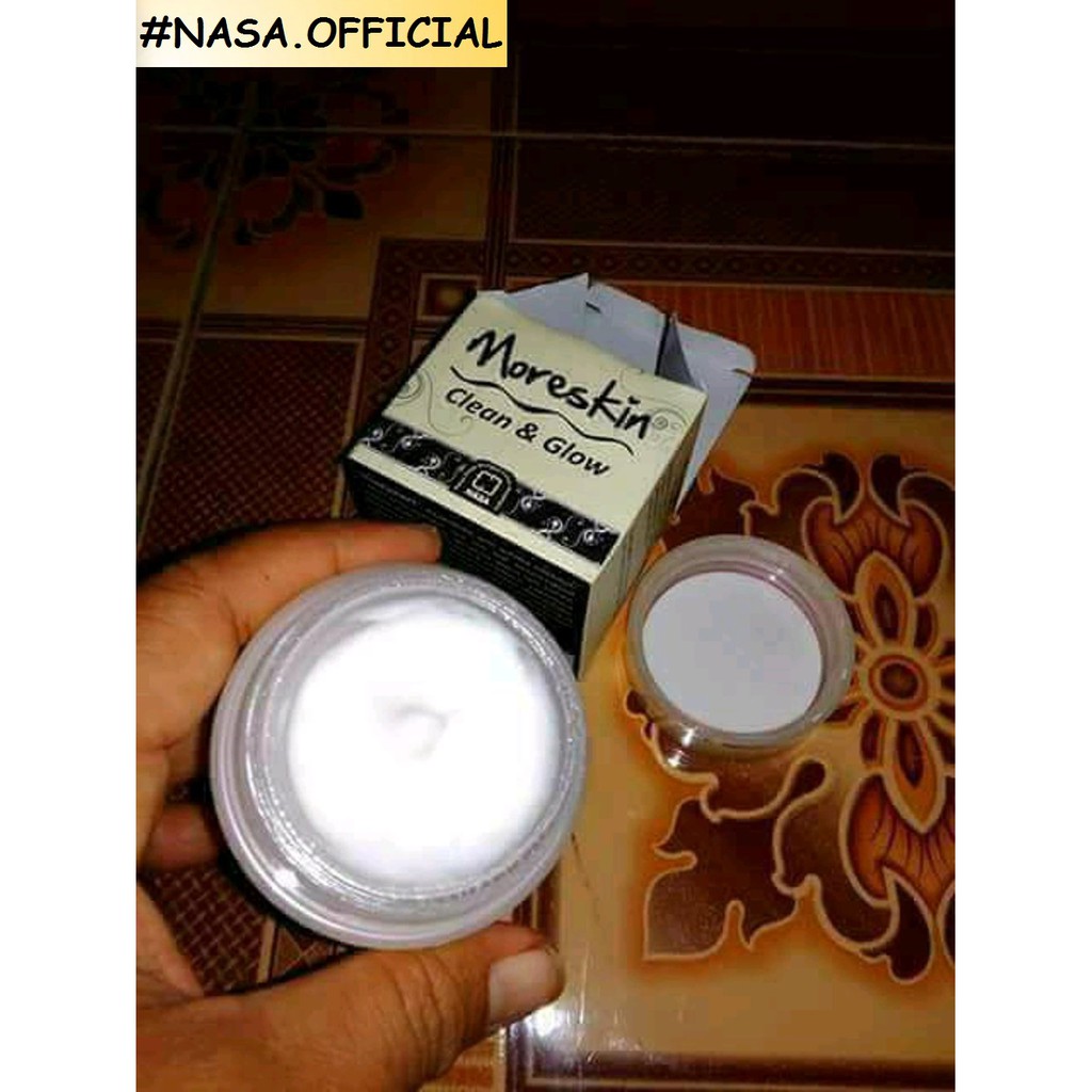 MORESKIN CLEAN AND GLOW  NASA