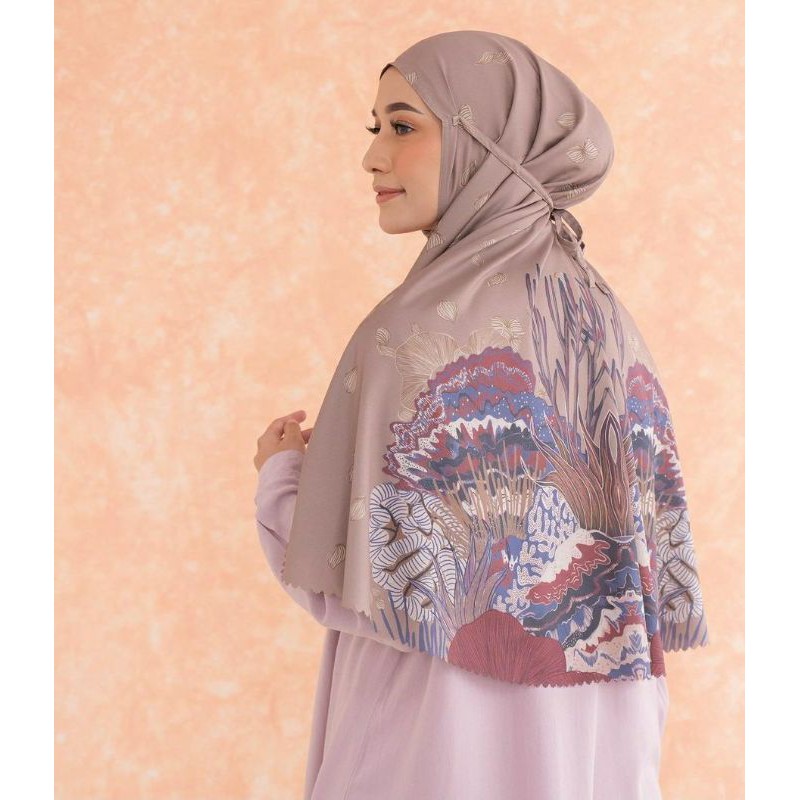 ANAHITA BERGO ISKANTI