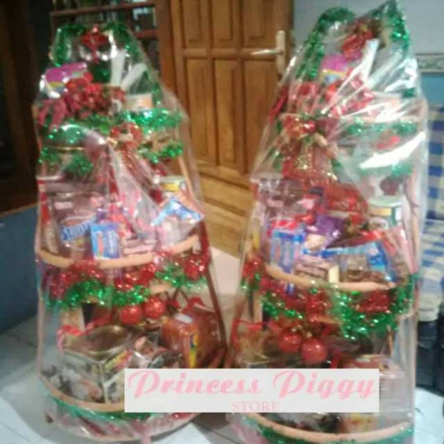 

Parcel 3 susun imlek lebaran natal hampers mewah jember