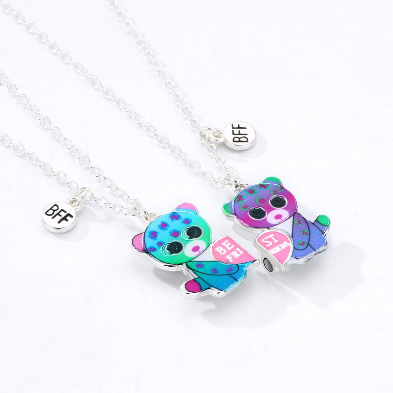 Kalung Rantai Liontin Hati Motif Kartun Bahan Alloy Untuk Wanita