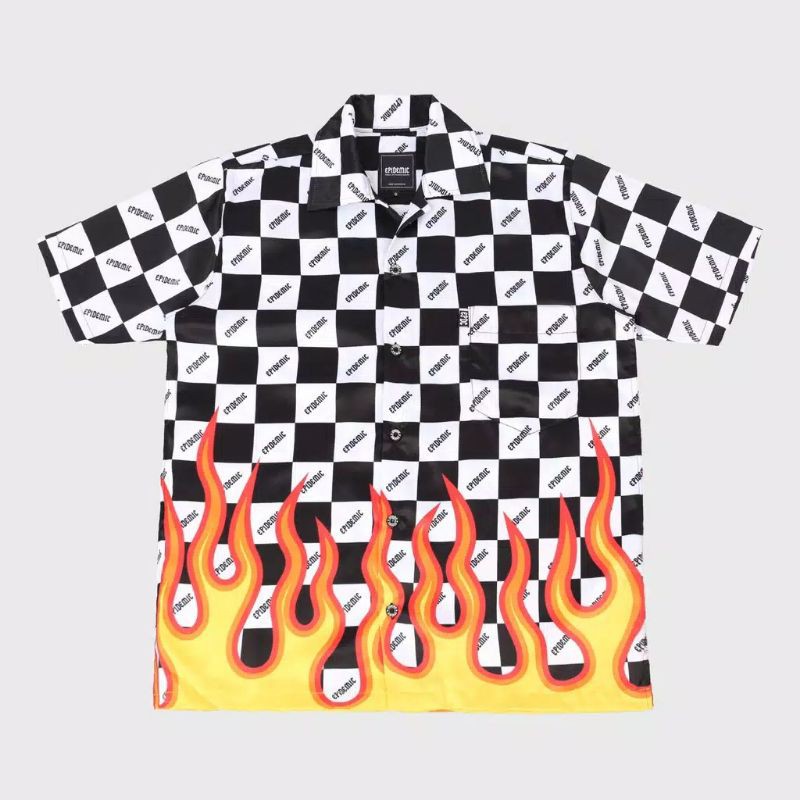 Kemeja EPIDEMIC BURNING WHITE BLACK / Size M