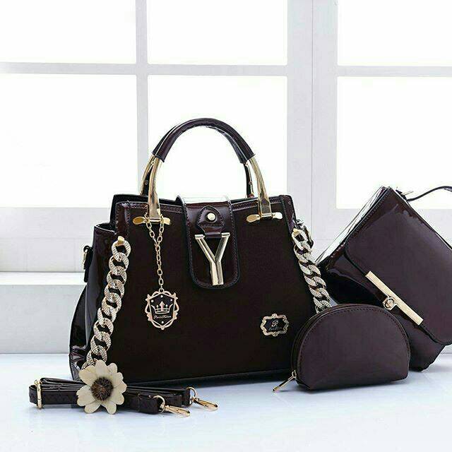 Tas paris hilton yessy