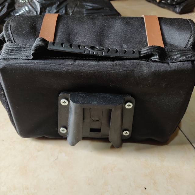 Bracket Tas Brompton Seli Front Block Carrier Adapter