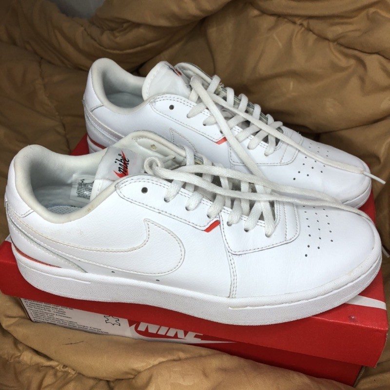 nike court blanc sneaker black and white