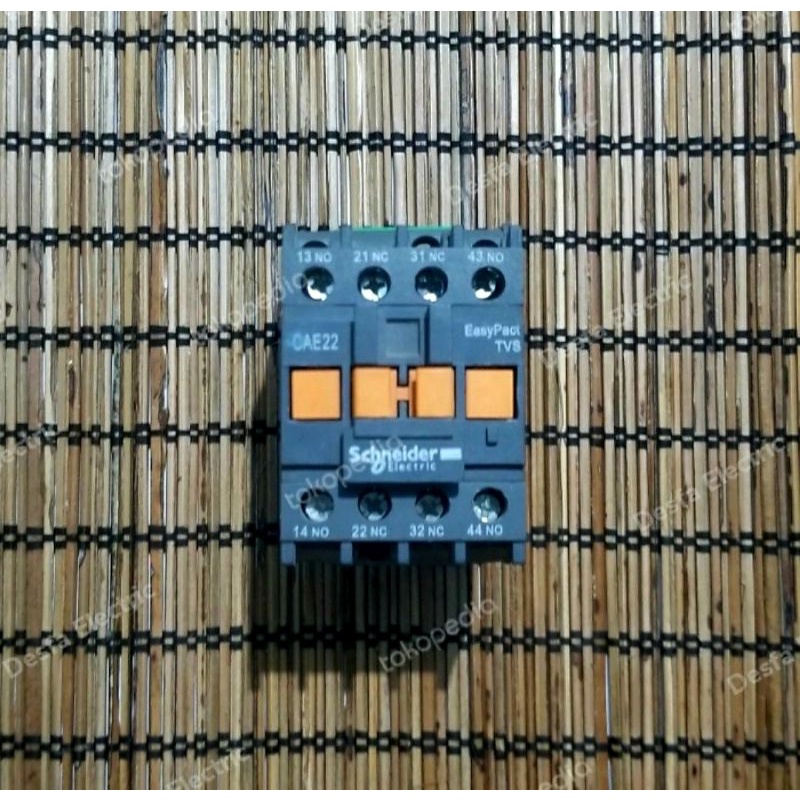Kontaktor Contactor Schneider CAE22 2no 2nc 220VAC