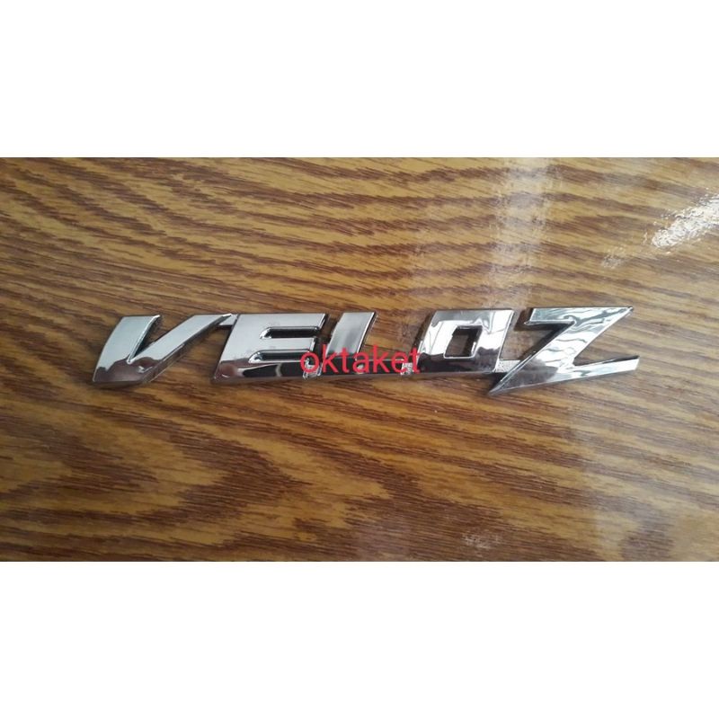 emblem Veloz chrome mobil universal