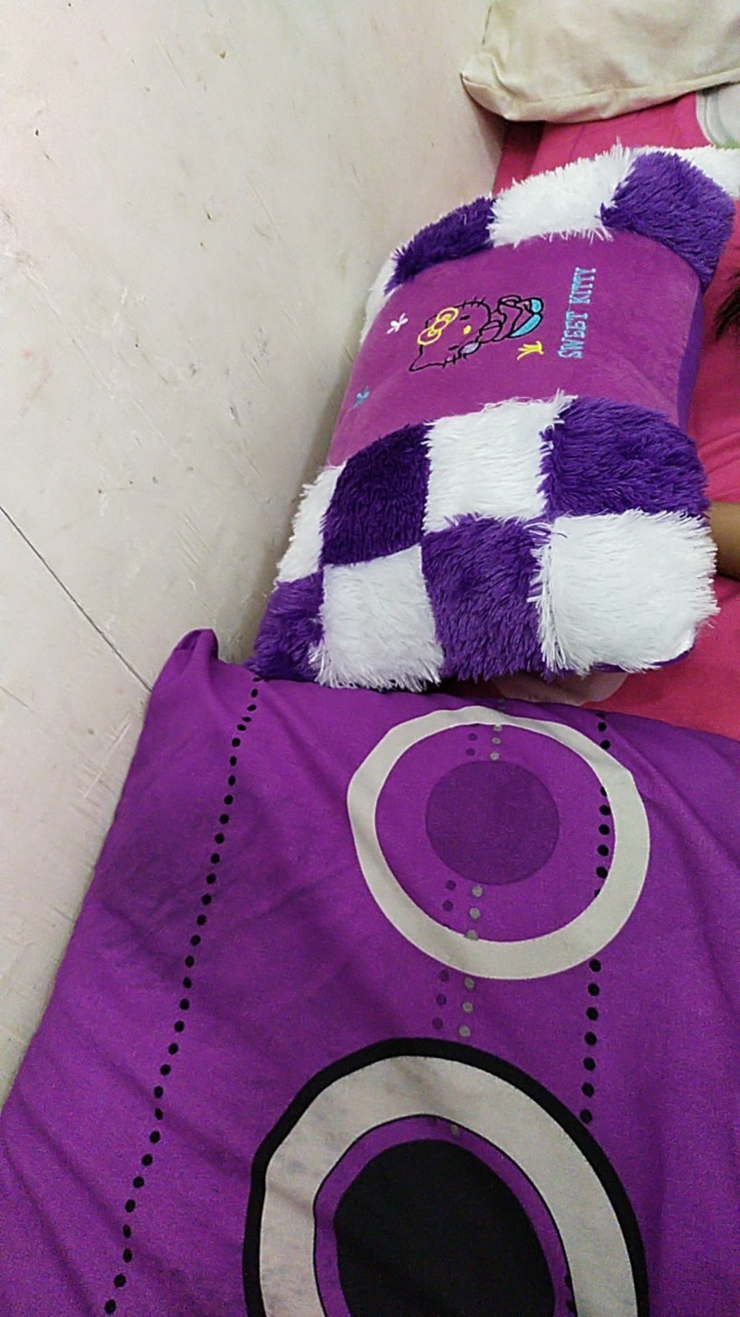 Bantal Guling Tidur / 1bantal 1guling Hotel Yobel Putih