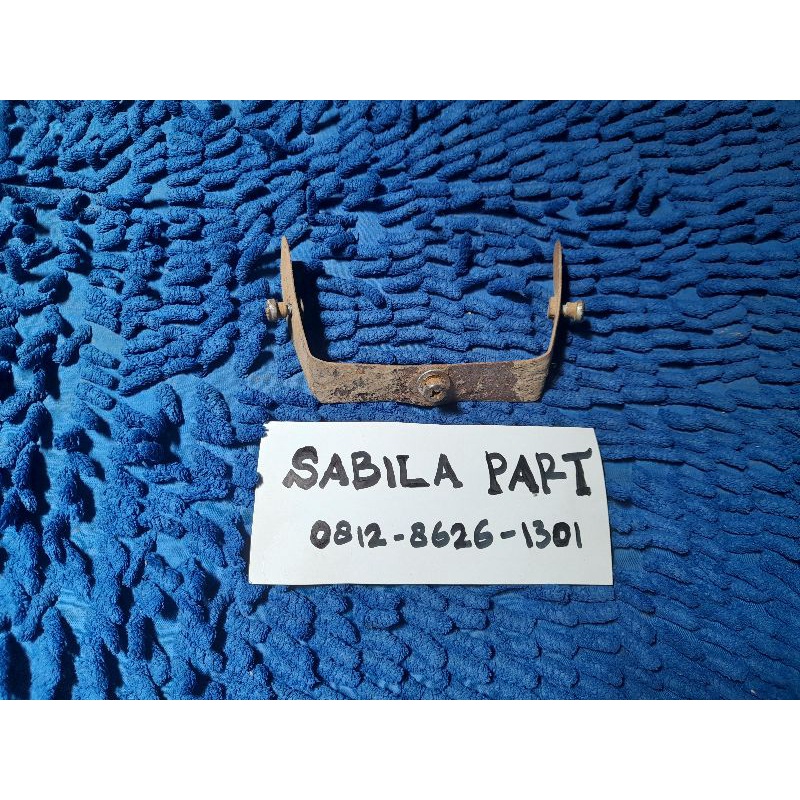 Braket plat kepet slebor belakang honda win original copotan motor
