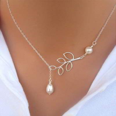 Kalung Korea Best Seller Etsy Forever21 Pearl Leaf Shape Decorated Simple Design 0A6A86