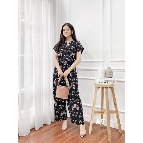 Aisha Baju Tidur Set Celana Panjang