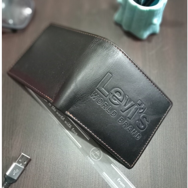 DOMPET KULIT ASLI LIPAT DUA‼️bahan kulit asli lokal berkulitas model lipat dua ukuran standard dari anton hilmanto #dompet #dompetlipat #dompetkulit #dompetpria