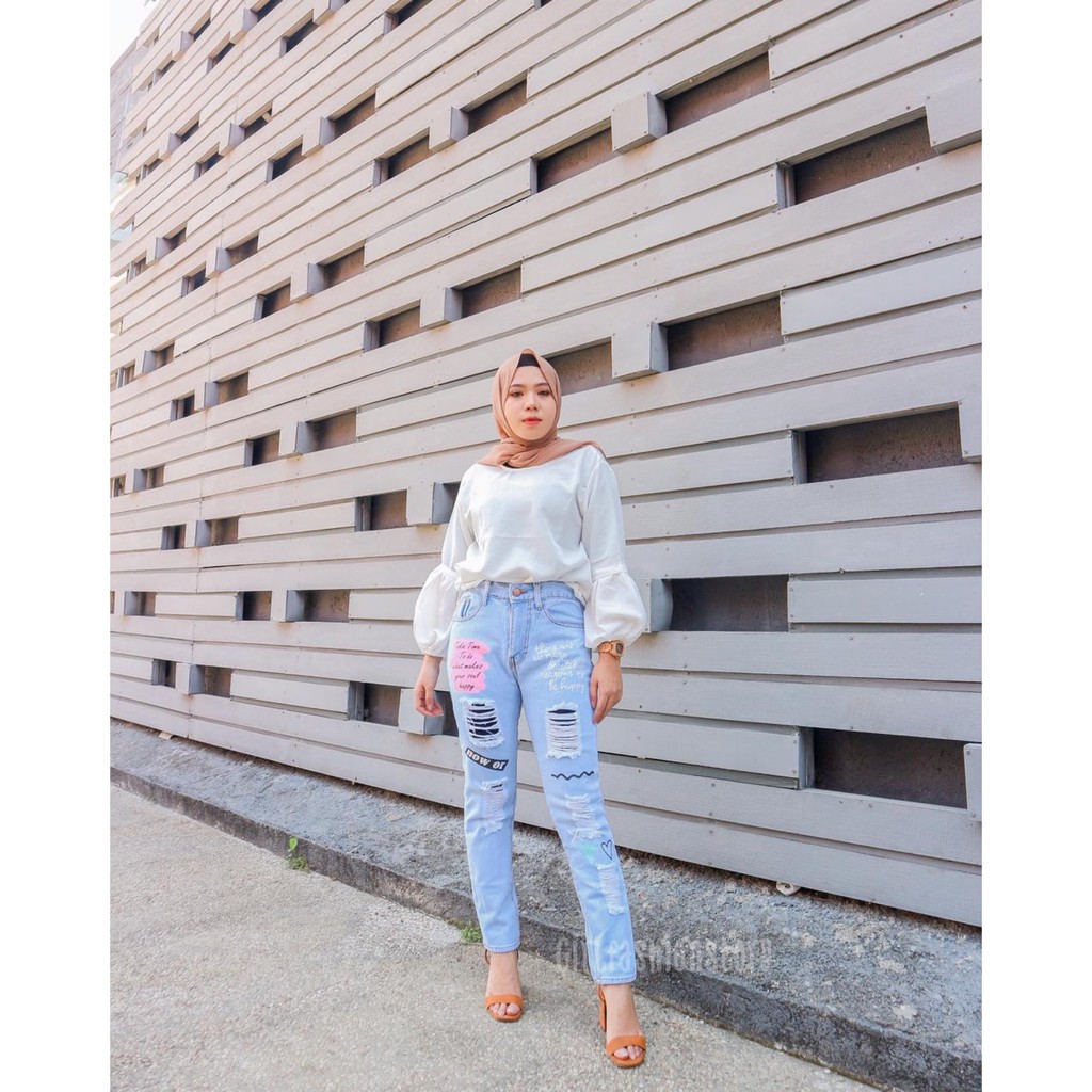 GFS LY REASONS BOYFRIEND JEANS