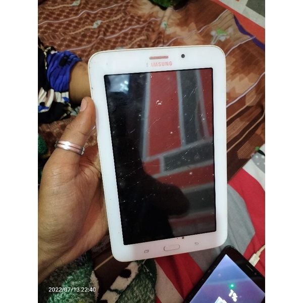 Samsung Tab 3V minus LCD pecah ts Mulus Mesin Hidup