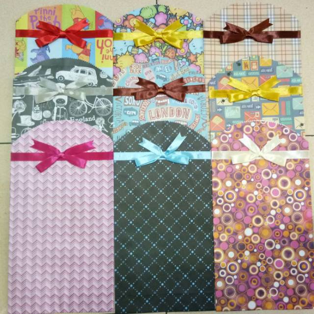 

GROSIR Kertas KADO JADI/Paperbag lusinan