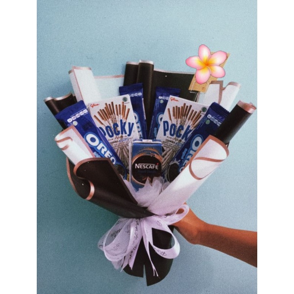 

buket Snack murah / hadiah kado murah