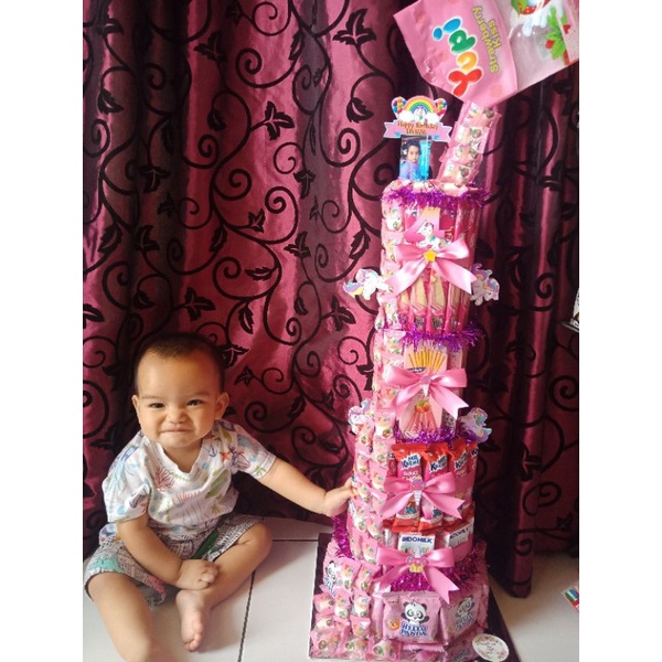 

SNACK TOWER 5 LAYER/ SNACK ULANG TAHUN / HADIAH ULANG TAHUN / MURAH/ CUSTOM TOPPER / BISA REQUEST SNACK