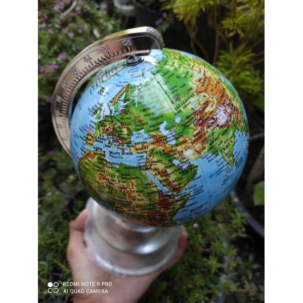 

Globe Bola Dunia diameter lingkaran 13 cm tatakan Celengan