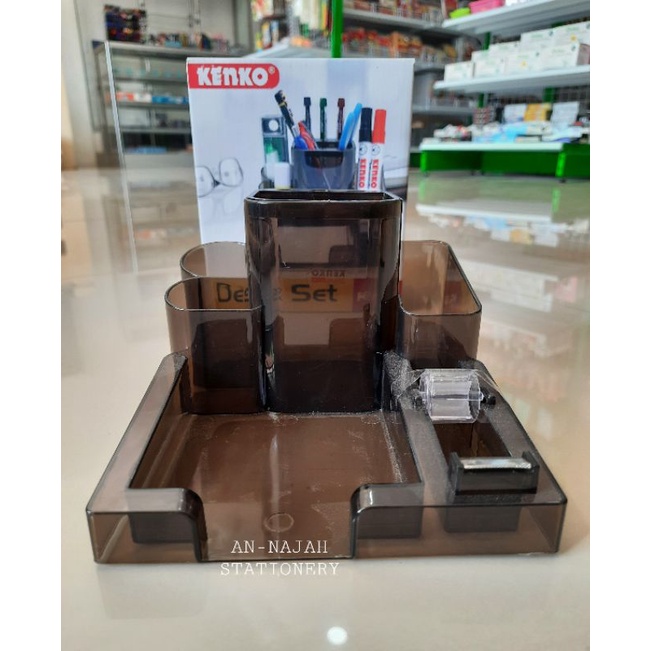 

KENKO DESK SET K-158 WITH TAPE DISPENSER