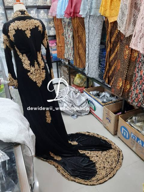 Kebaya Bludru Pengantin