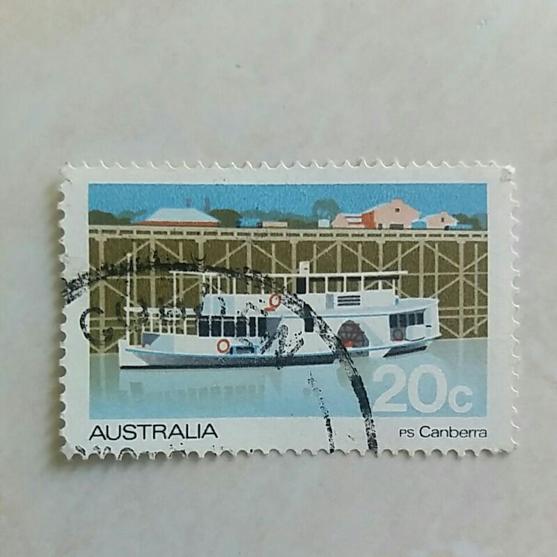 

(AA) Perangko Australia 1979 Ferries and Murray River Steamers 20c Used