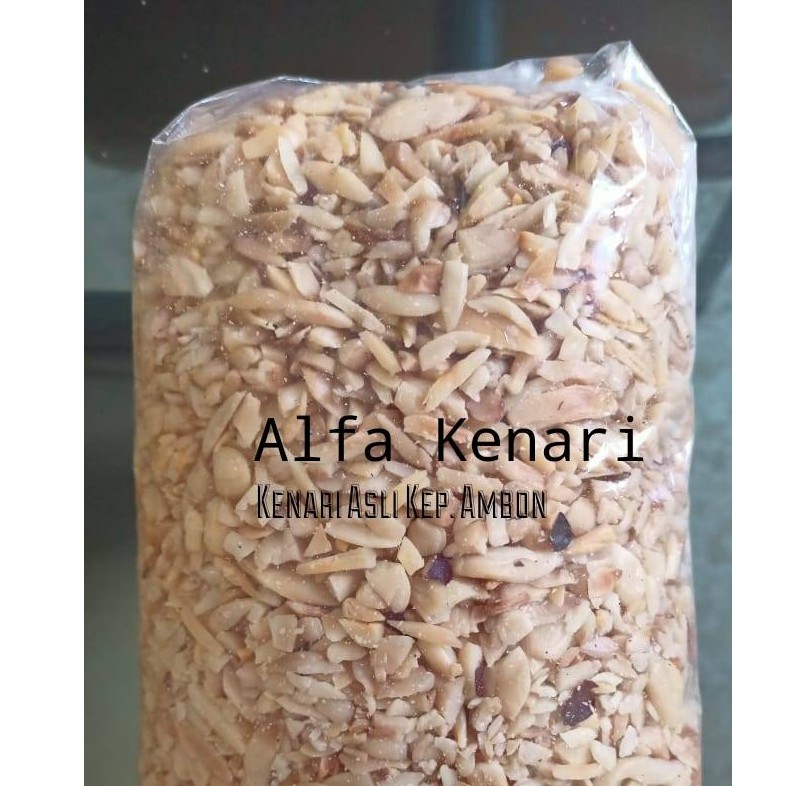 

Kacang Kenari Mentah Hancur Kasar Asli Kepulauan Ambon 500 gram / 1 kg
