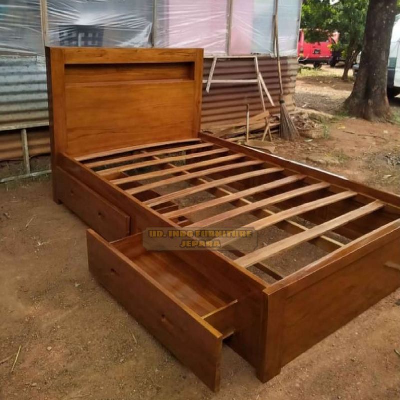 temmpat tidur dipan ranjang minimalis laci kayu jati jepara