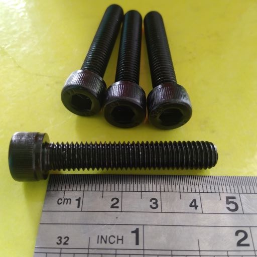 BAUT L BAJA M8 X 45 PANJANG 4,5CM / BAUT M8 / BAUT 13 KUNCI L6 / L 6 FULL DRAT / BAUT L M8 X 45 / BA
