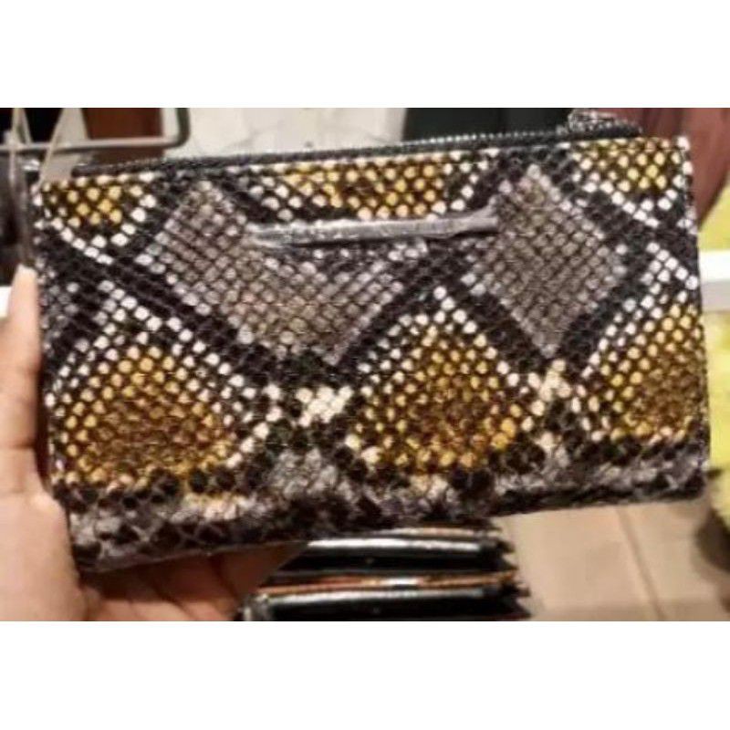 Dompet Stradivarius ori