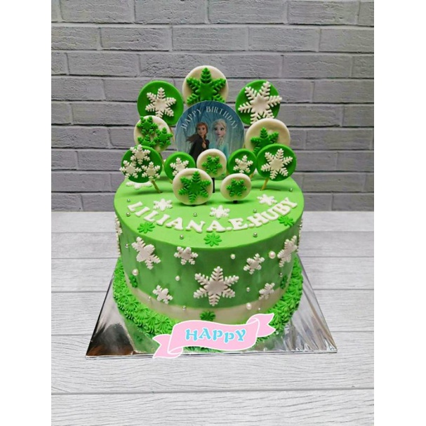 

birthday cake Frozen tema hijau putih