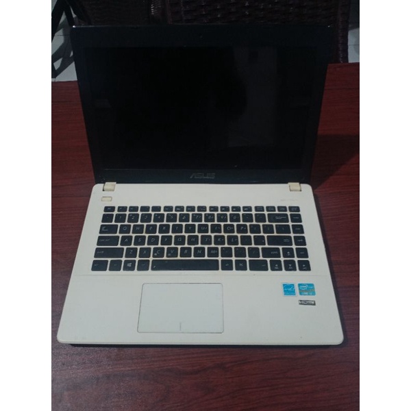 Laptop Asus Processor Core i3 Normal