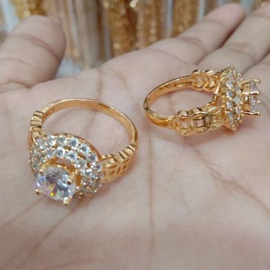 CINCIN BATU PERMATA BERLAPIS EMAS TITANIUM