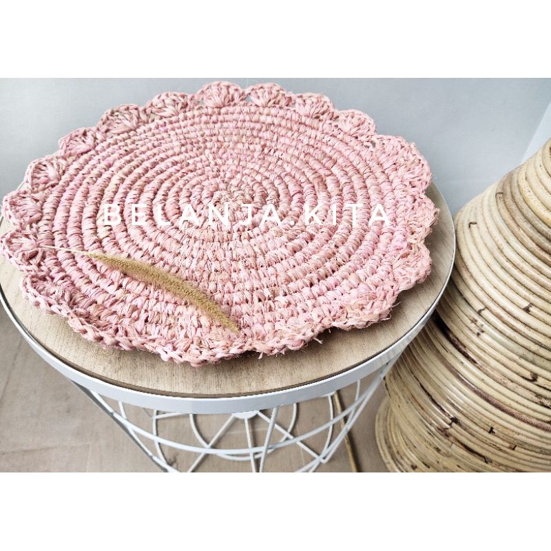 placemat agel renda / placemat walldecor gajih renda