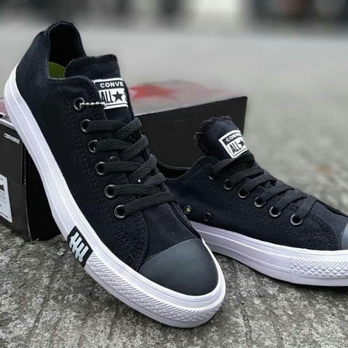 SEPATU CONVERSE ALL STAR UNDEFEATED CHUCK TAYLOR CT 2 ALLSTAR PETIR LOW PRIA&amp;WANITA