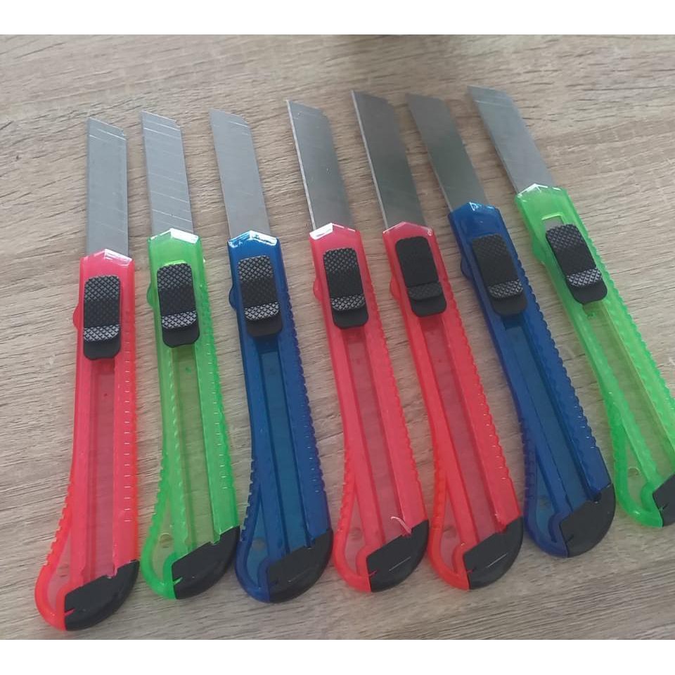 

Cutter Warna Besar Murah